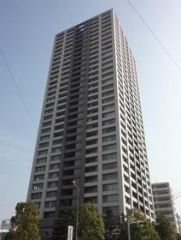【建物外観】　32階建タワーマンション