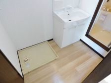 【洗面所】　シャンプードレッサー&室内洗濯機置場